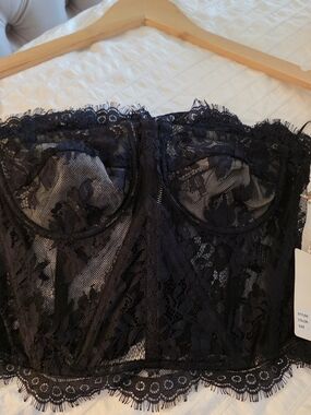 Black Lace Strapless Bustier Corset - Women's Intimates